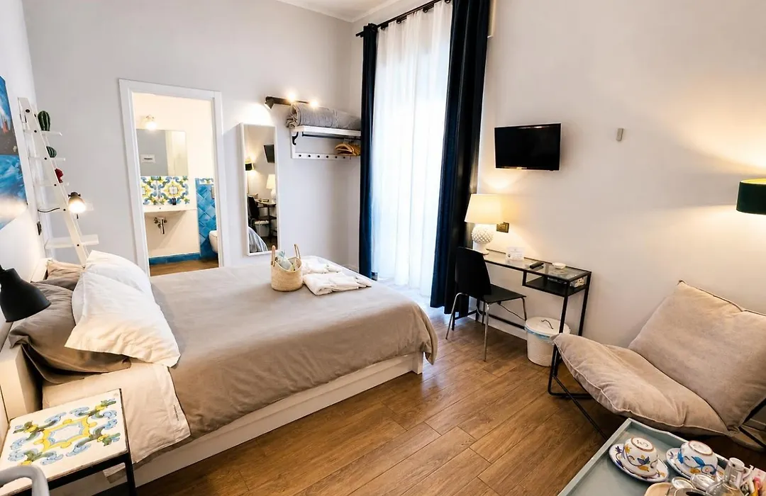 B&B Cortile Umberto I-1
